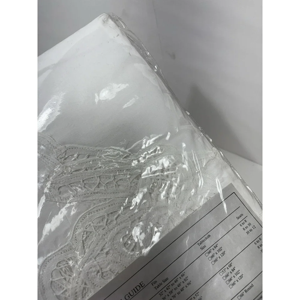 Vintage  Exquisite Battenburg Lace Tablecloth‎ White 66x84 Oval Gorgeous NEW!